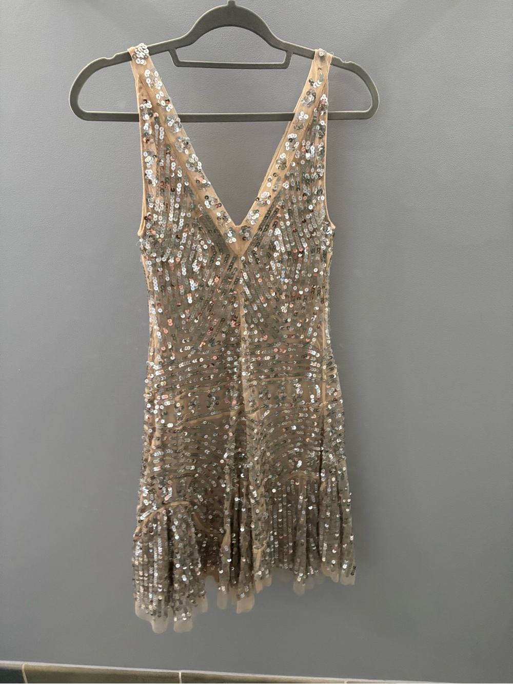 Free People Sequin V-Neck Sleeveless Cocktail Dress (“NWT” but slightly damaged) - Picture 2 of 7